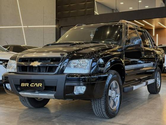 CHEVROLET S10 2.8 EXECUTIVE 4X4 CD 12V TURBO ELECTRONIC INTERCOOLER DIESEL 4P MANUAL
